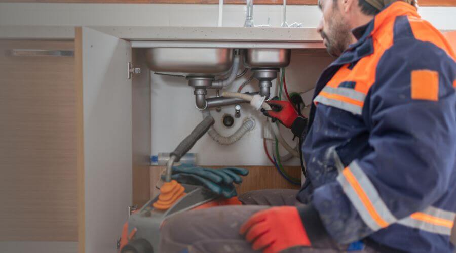 Professional slab leak plumber services in Akron, OH